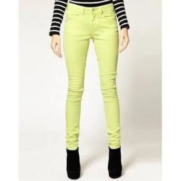 TAHARI Jeans Neon Green‎ Colorful Bright Denim Skinny Jeans Size 10 NEW - Picture 1 of 7